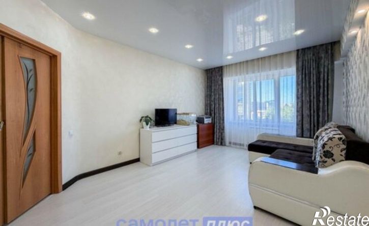 2-комн квартира улица Петра Ермолаева, 1,  д. 1