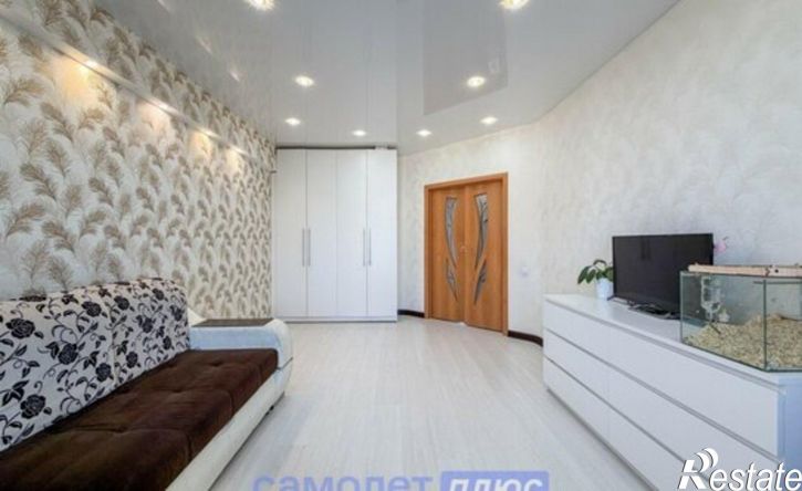 2-комн квартира улица Петра Ермолаева, 1,  д. 1