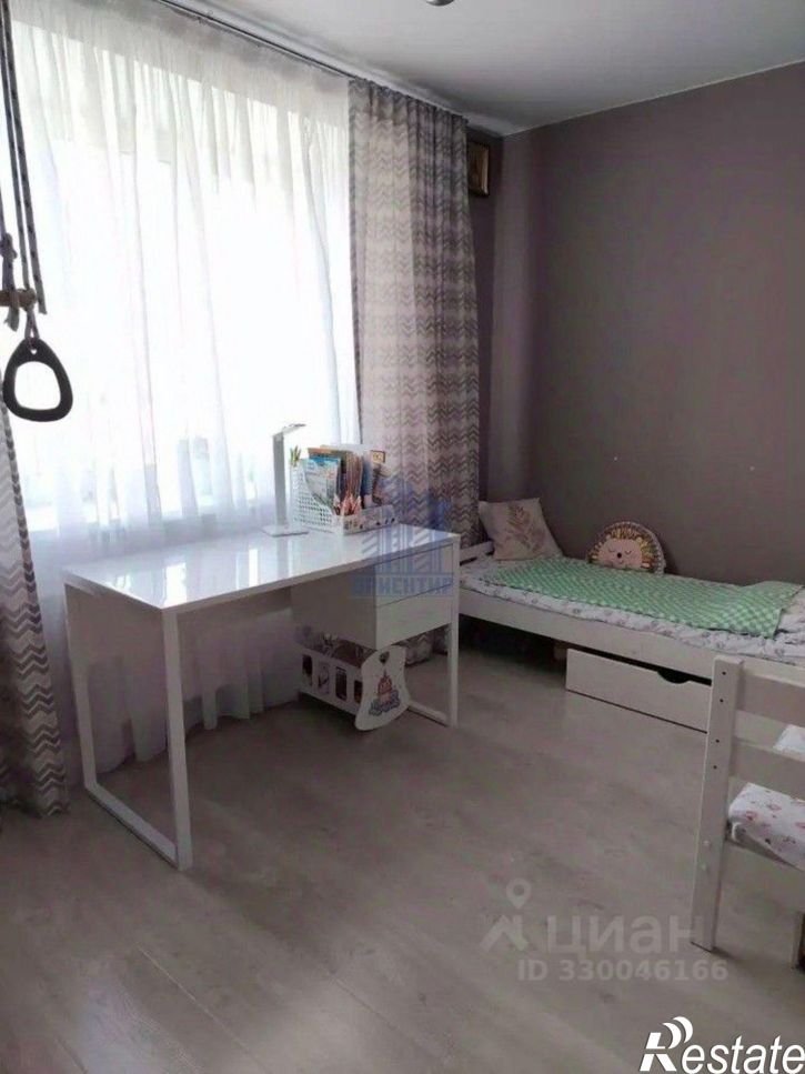 2-комн квартира Радужная улица, 4,  д. 4