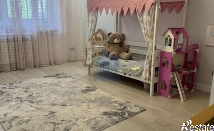 3-комн квартира ул Спиридона Михайлова, 1,  д. 1