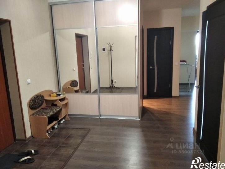 3-комн квартира улица Афанасьева, 15,  д. 15