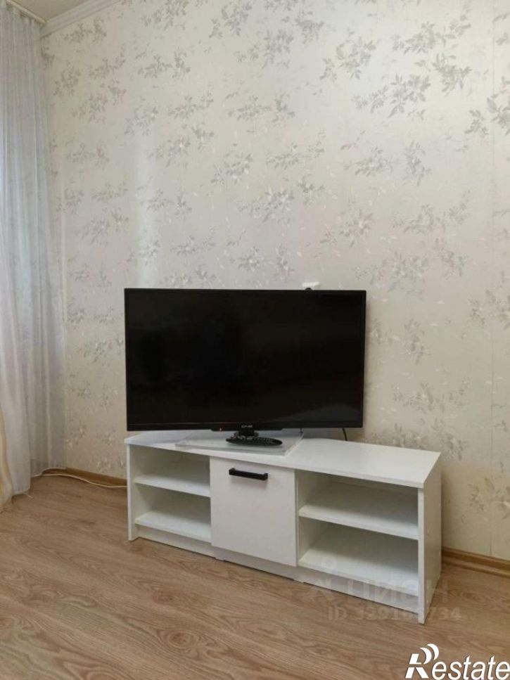 2-комн квартира проспект Тракторостроителей, 56 к2,  д. 56 к2