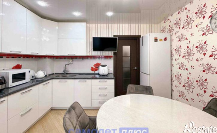 2-комн квартира улица Петра Ермолаева, 2,  д. 2