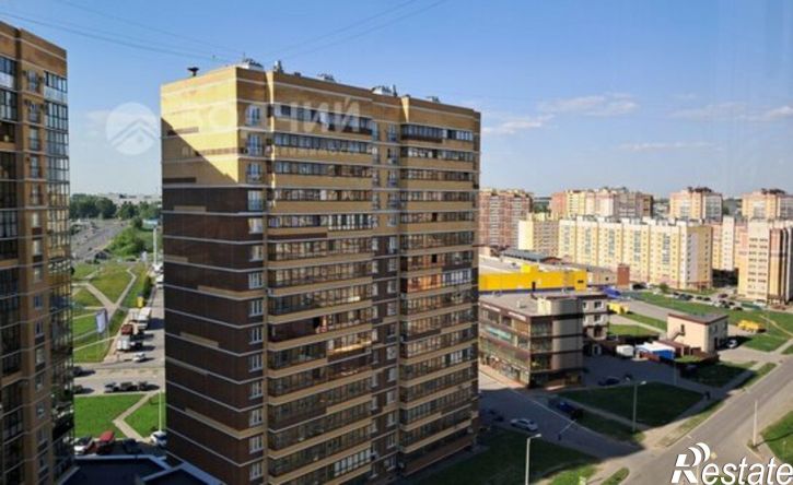 4-комн квартира проспект Тракторостроителей, 72,  д. 72