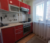 3-комн, 62кв м, этаж 1/5 улица 50 лет Октября, 4