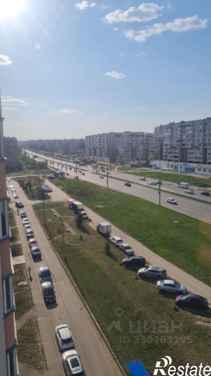 3-комн квартира проспект Тракторостроителей, 66,  д. 66
