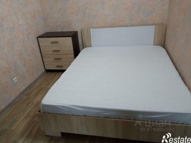 1-комн квартира улица Николая Смирнова, 6,  д. 6