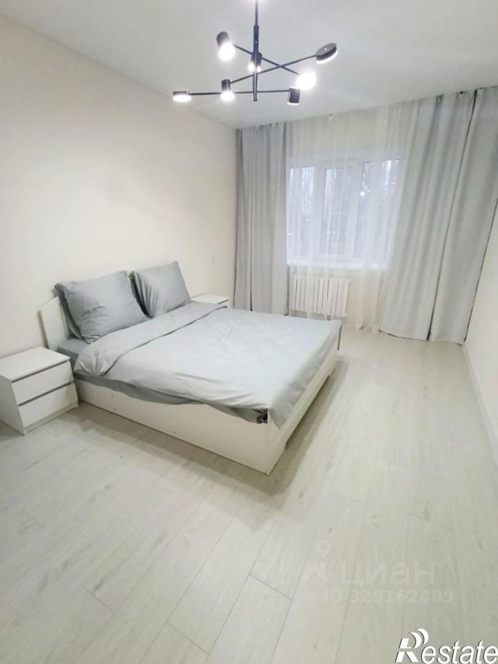 3-комн квартира Московский проспект, 19 к5,  д. 19 к5