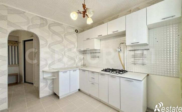 3-комн квартира пр-кт 9-й Пятилетки, 15,  д. 15