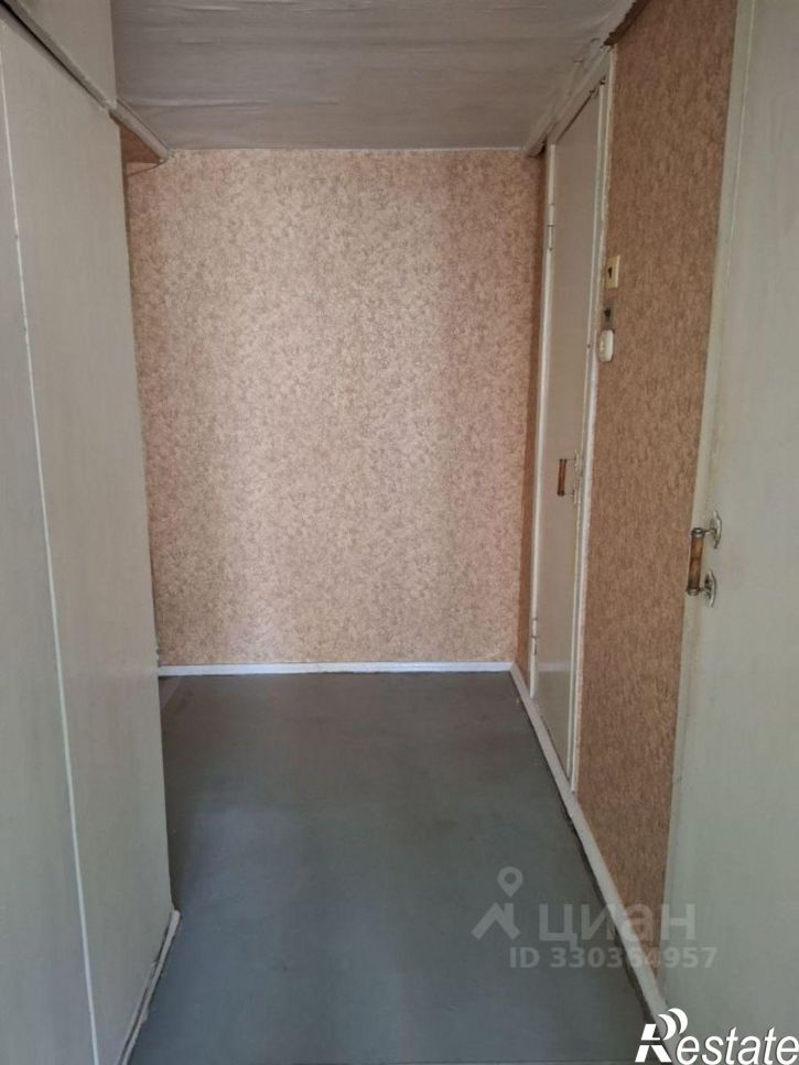 3-комн квартира ул Ахазова, 1,  д. 1