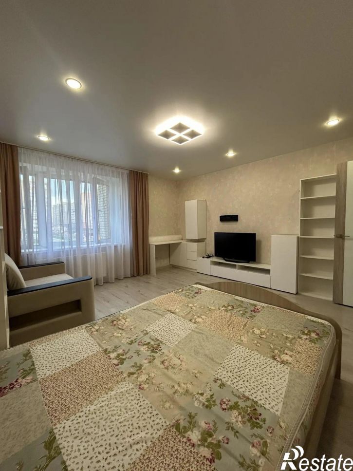 1-комн квартира Новогородская улица,27