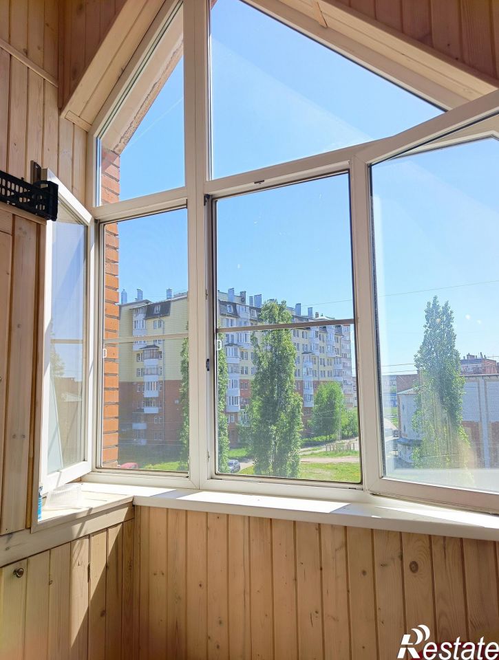 4-комн квартира Мичмана Павлова улица,76к1