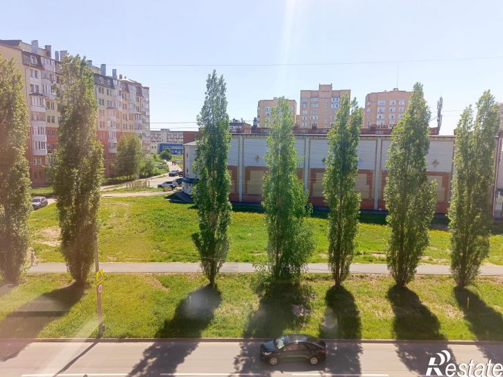 4-комн квартира Мичмана Павлова улица,76к1