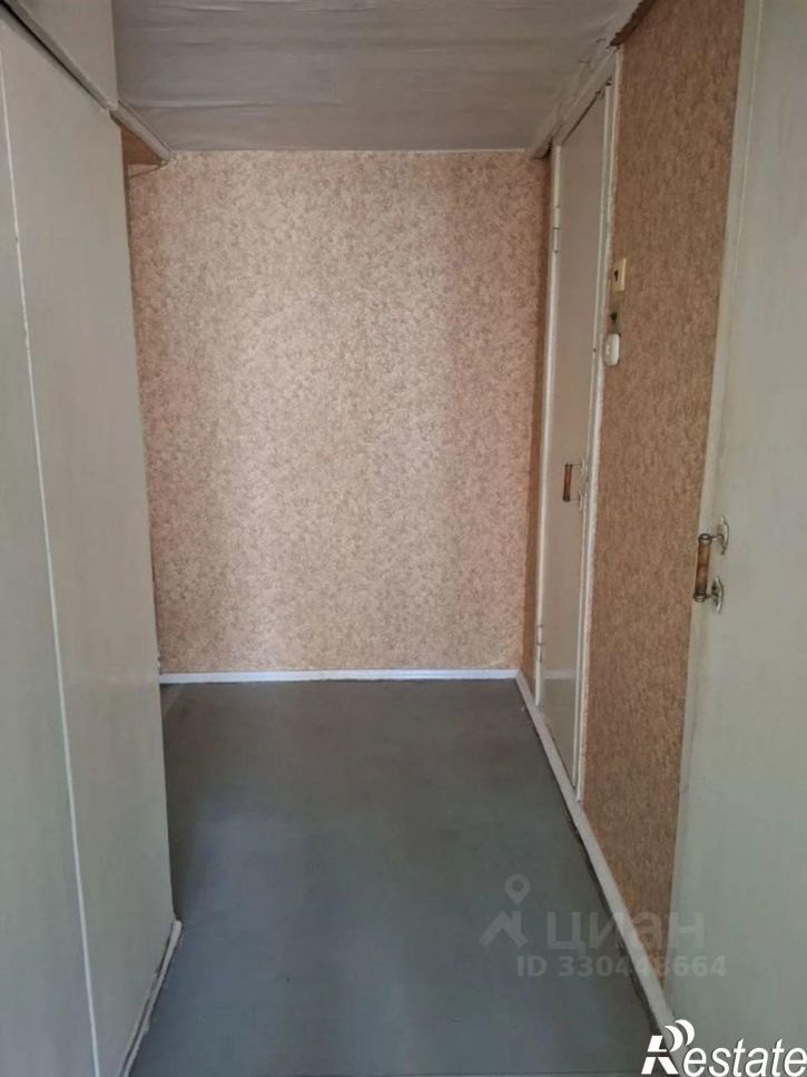 3-комн квартира ул Ахазова, 1,  д. 1