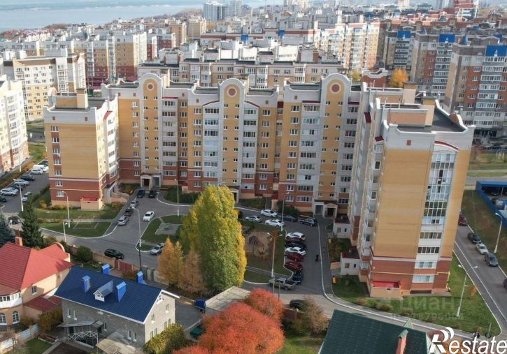 Гараж/парковка улица Петра Ермолаева, 2,  д. 2