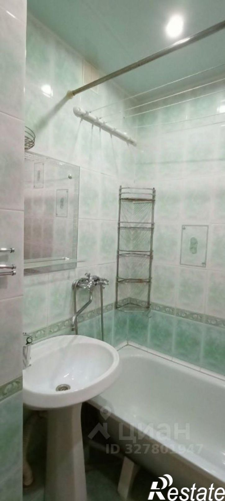 1-комн квартира улица Короленко, 22 к1,  д. 22 к1