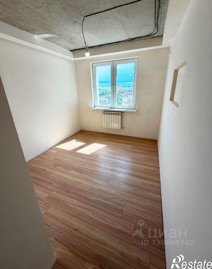 2-комн квартира Радужная улица, 15,  д. 15