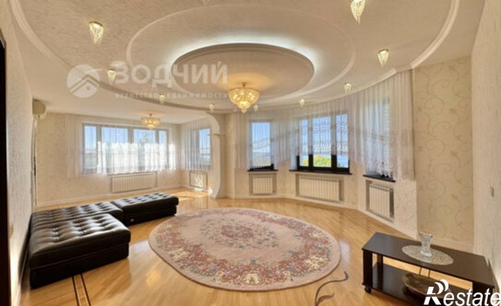 4-комн квартира улица Алексея Талвира, 32,  д. 32