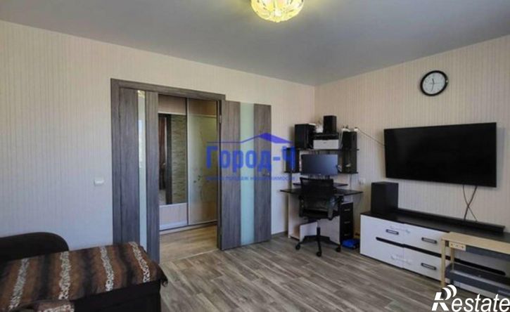 3-комн квартира Новогородская улица, 38,  д. 38