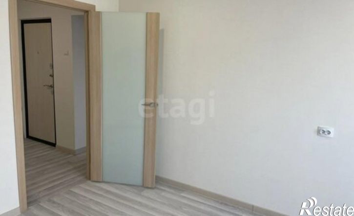 4-комн квартира улица Лебедева, 19,  д. 19