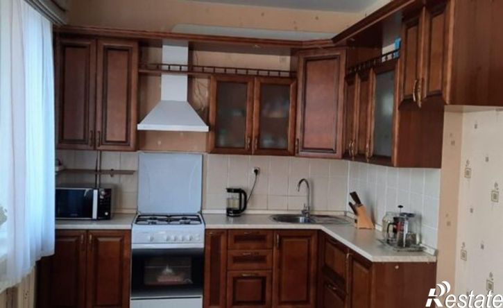 3-комн квартира улица Гузовского, 13А,  д. 13А