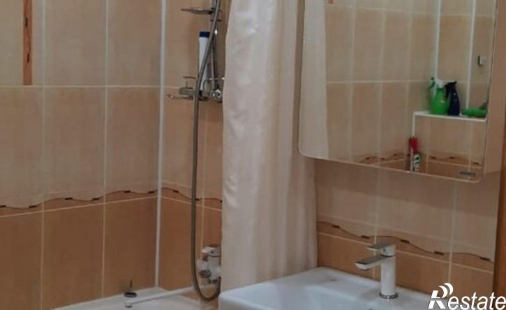 3-комн квартира улица Гузовского, 13А,  д. 13А