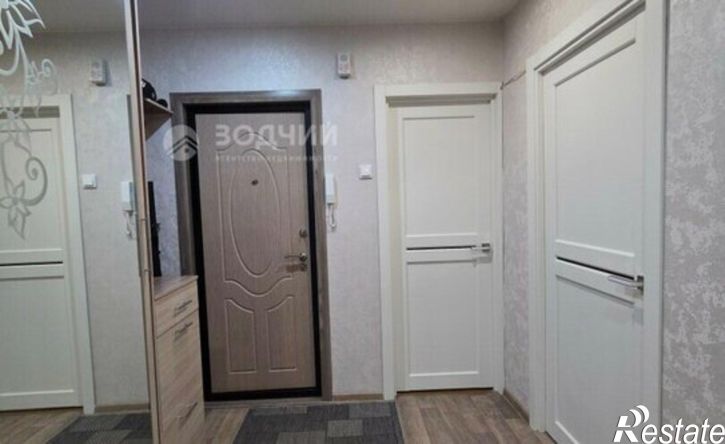 3-комн квартира пр-кт Тракторостроителей, 77,  д. 77