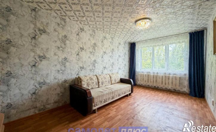 2-комн квартира улица 324-й Стрелковой Дивизии, 5,  д. 5