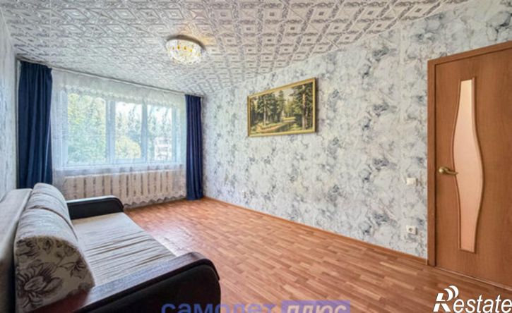 2-комн квартира улица 324-й Стрелковой Дивизии, 5,  д. 5