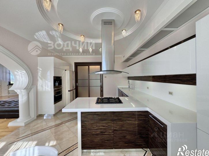 4-комн квартира ул Алексея Талвира, 32,  д. 32