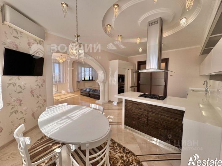 4-комн квартира ул Алексея Талвира, 32,  д. 32