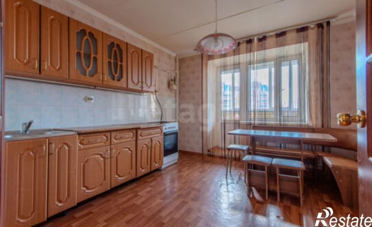 2-комн квартира проспект Максима Горького, 12,  д. 12
