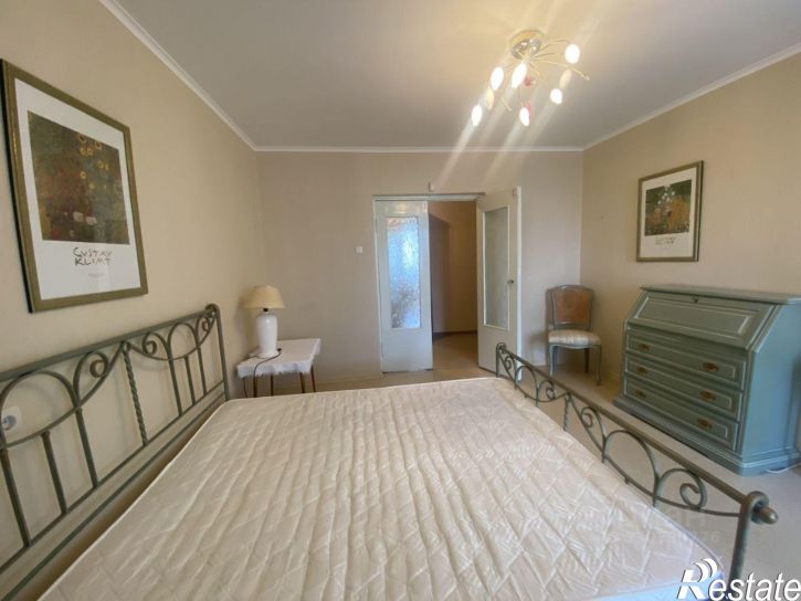 3-комн квартира улица Афанасьева, 12,  д. 12