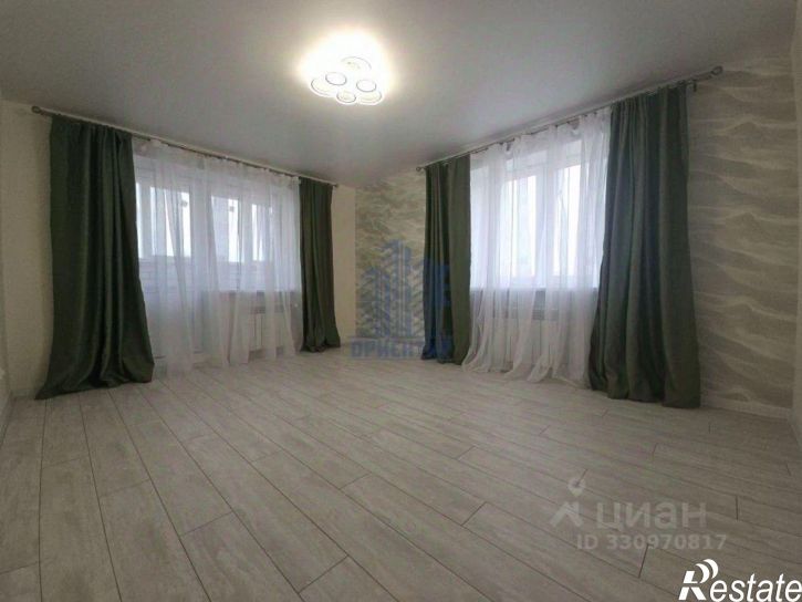 2-комн квартира Солнечный б-р, 12 1,  д. 12 1,  к. 1