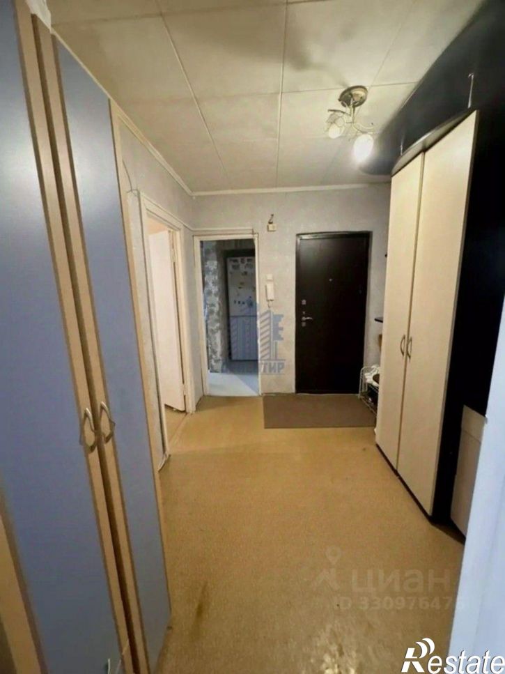 4-комн квартира пр-кт Тракторостроителей, 77,  д. 77