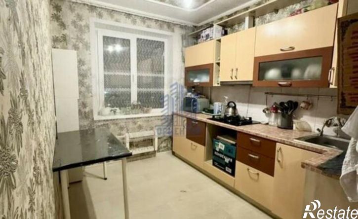 4-комн квартира пр-кт Тракторостроителей, 77,  д. 77