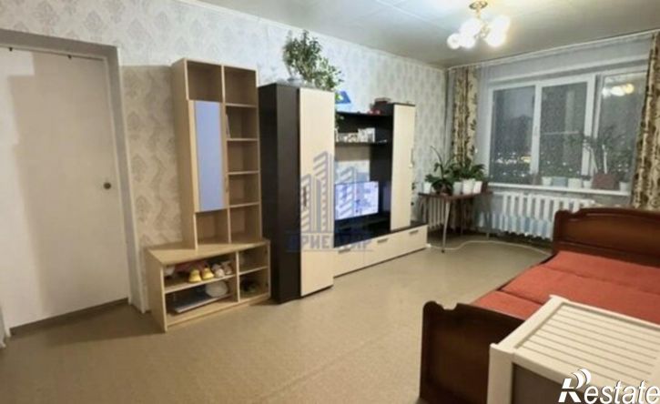 4-комн квартира пр-кт Тракторостроителей, 77,  д. 77