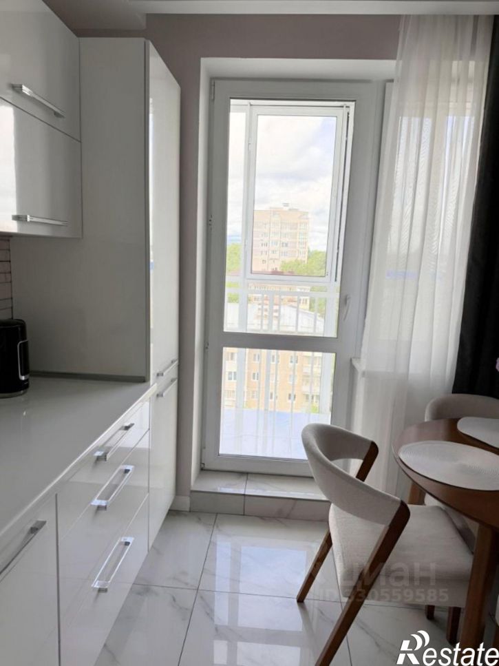 3-комн квартира ул Пирогова, 1 6,  д. 1 6,  к. 6