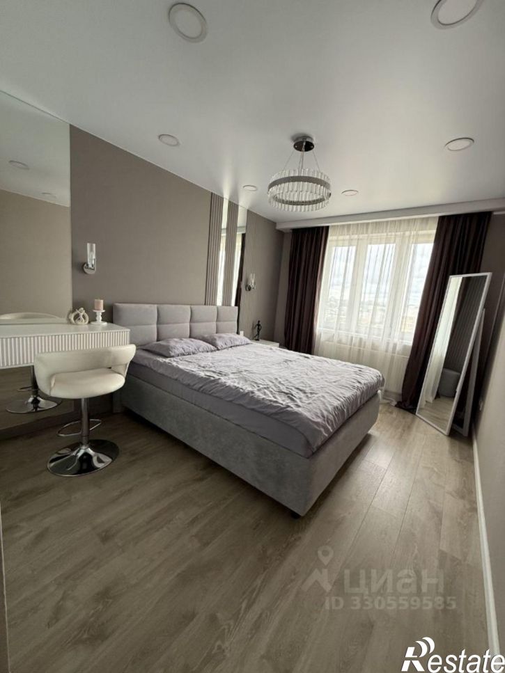 3-комн квартира ул Пирогова, 1 6,  д. 1 6,  к. 6