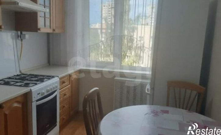 3-комн квартира проспект Тракторостроителей, 77,  д. 77