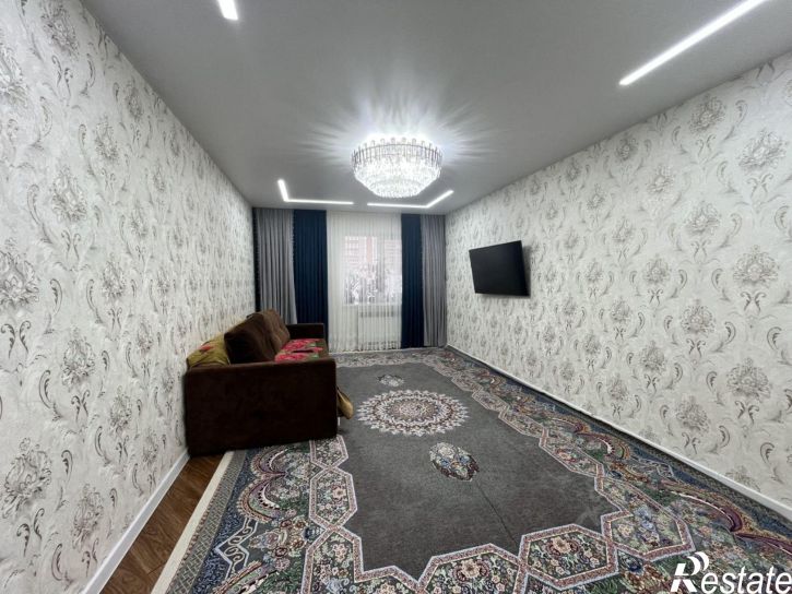 3-комн квартира ул Строителей, 10,  д. 10