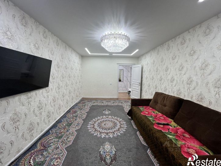 3-комн квартира ул Строителей, 10,  д. 10