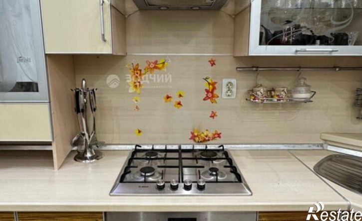 3-комн квартира улица Академика Королёва, 5,  д. 5