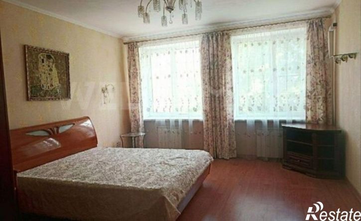 3-комн квартира улица Николая Ильбекова, 4 к1,  д. 4 к1