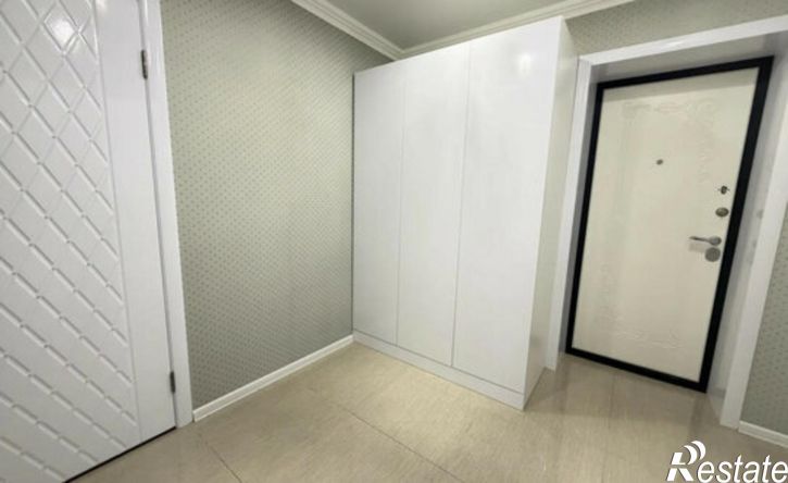 1-комн квартира улица Петра Ермолаева, 3,  д. 3