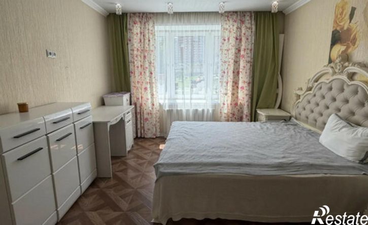 1-комн квартира улица Петра Ермолаева, 3,  д. 3