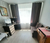 комната 100 кв м улица Карла Маркса, 39/6