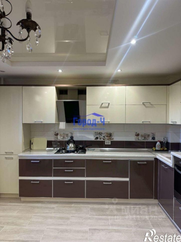 2-комн квартира Радужная улица, 10 к2,  д. 10 к2