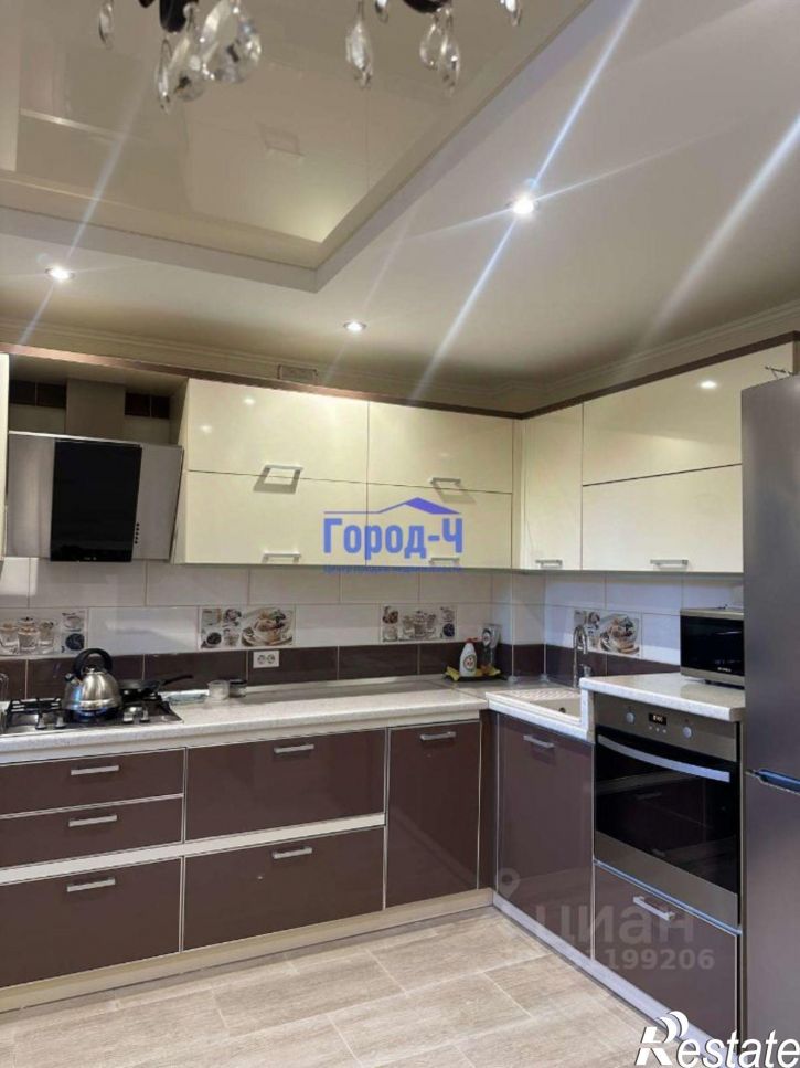 2-комн квартира Радужная улица, 10 к2,  д. 10 к2