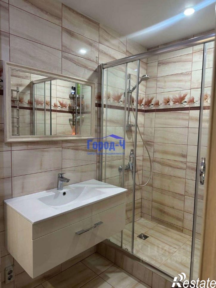 2-комн квартира Радужная улица, 10 к2,  д. 10 к2